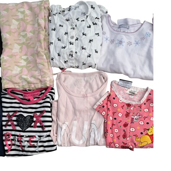 Girl's Bundle of Tops And Bottoms 13 Pieces Size 4/4T - Picture 3 of 5